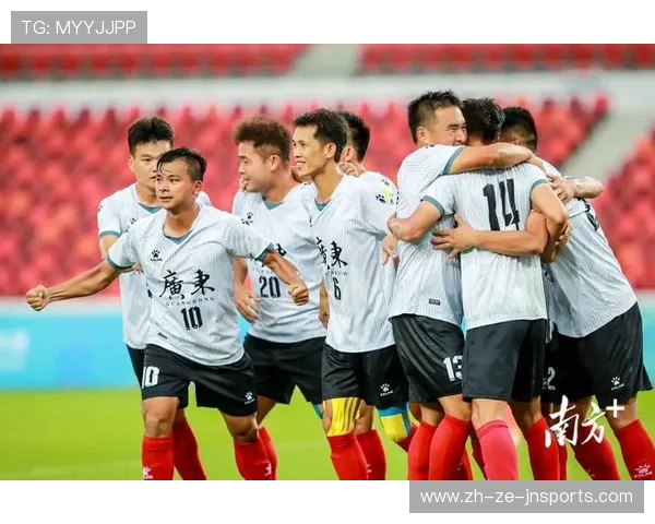 足球职工联赛在促进公司文化建设和团队协作中的比赛表现 足球职工联赛在促进公司文化建设和团队协作中的比赛表现